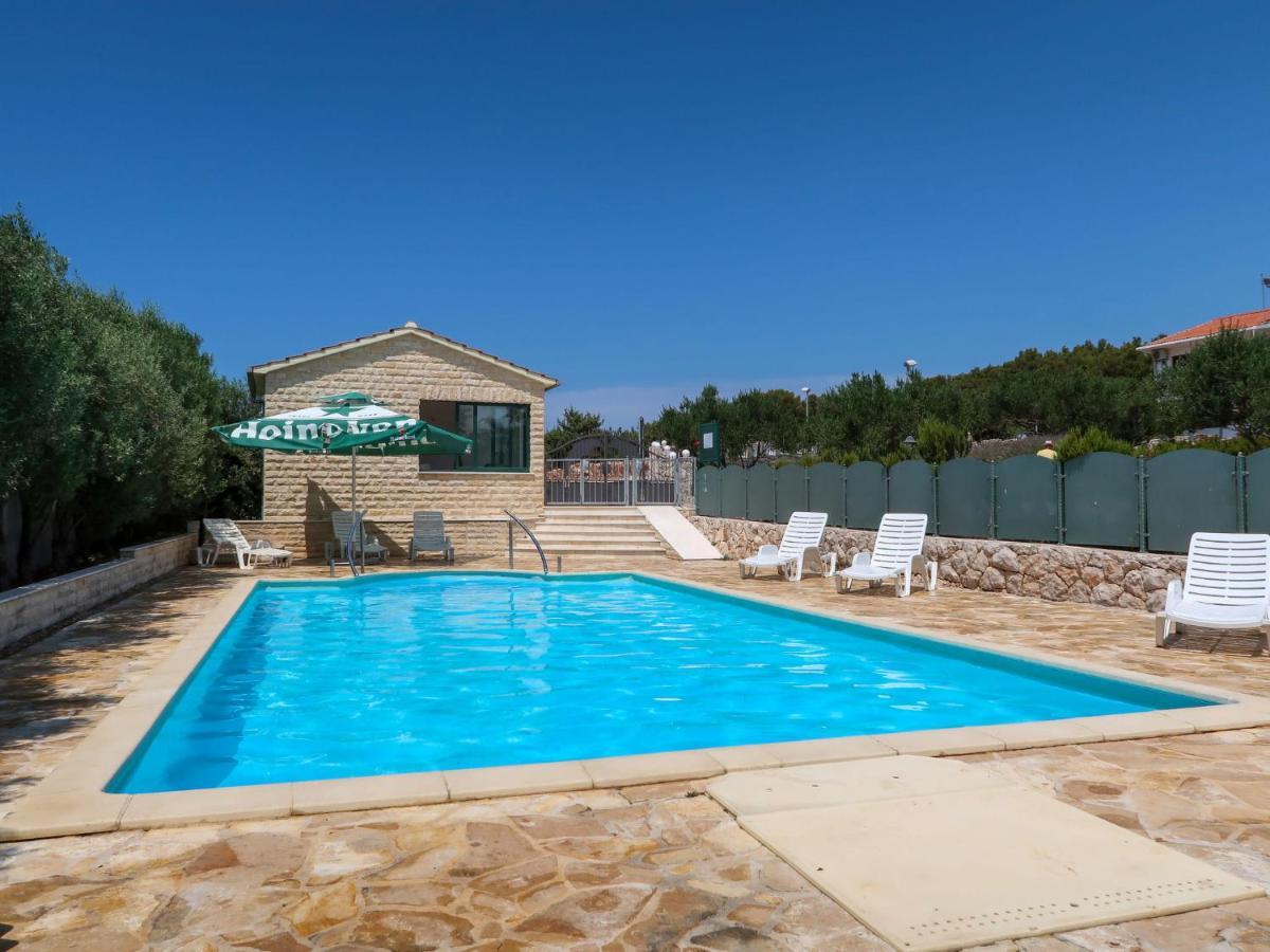 Holiday Home Camp Marko - Roz338 By Interhome Zečevo Exterior foto
